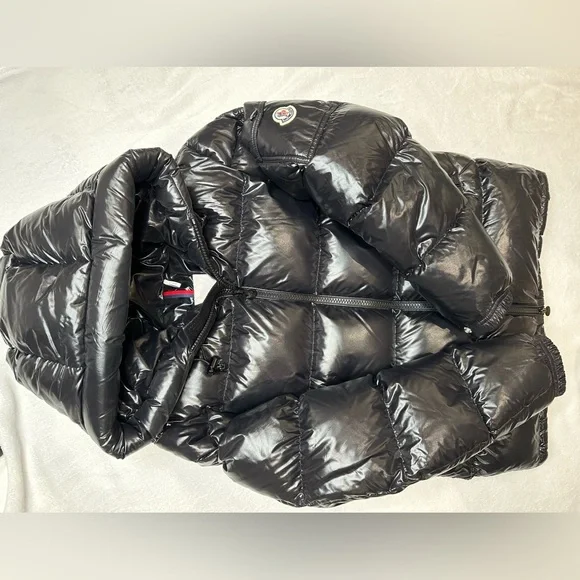 Selling Moncler Ecrins Jacket. Men’s Size 1 (Small) - Picture 3 of 10